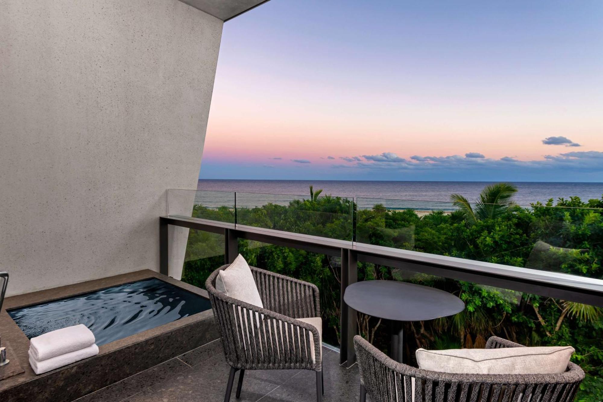 Conrad Tulum Riviera Maya Bagian luar foto