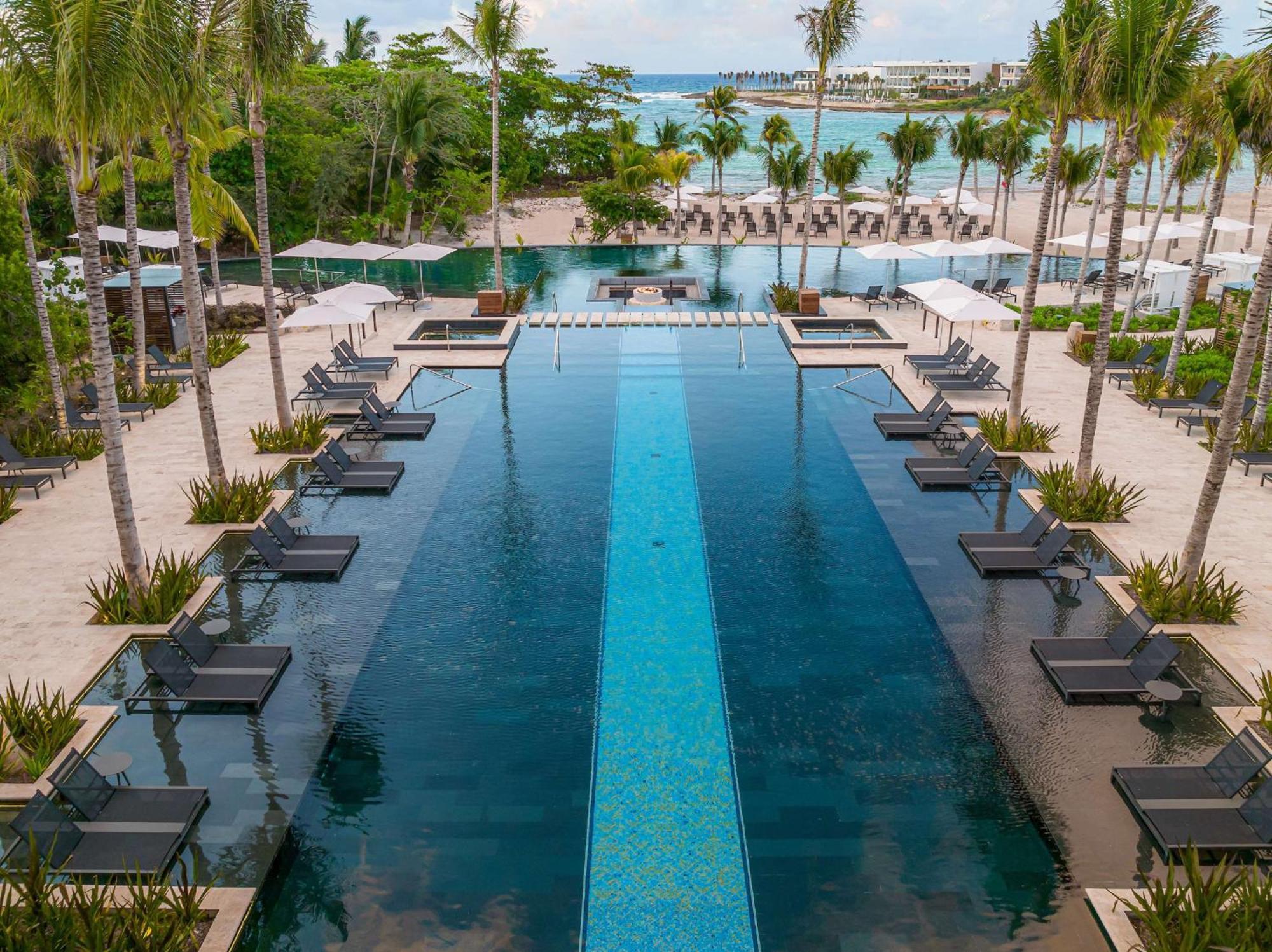 Conrad Tulum Riviera Maya Bagian luar foto